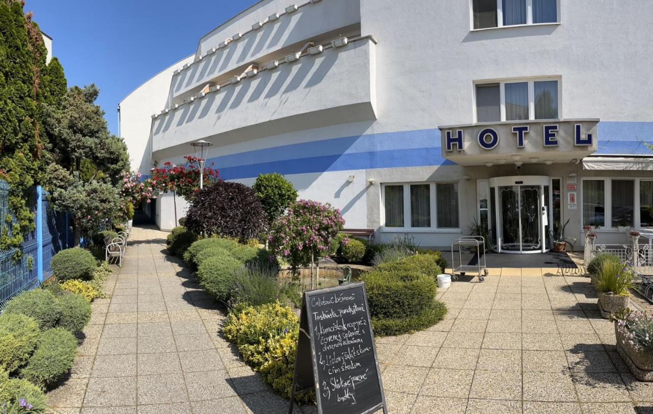 Hotel Set Bratislava Exterior foto